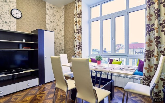 Dream House Apartment Gnezdnikovskiy
