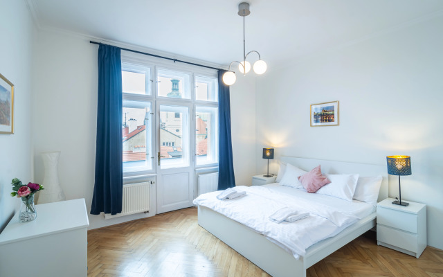 Royal Road Residence