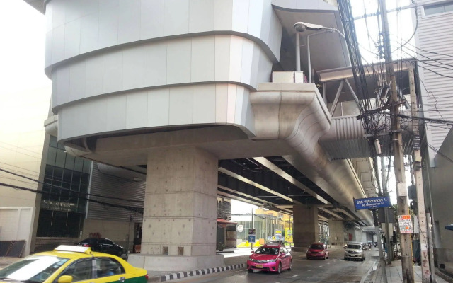 Bluetel Residence Tiwanon Station