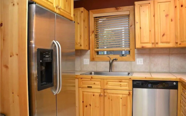 Elk Ridge Townhomes Unit 422 by RedAwning