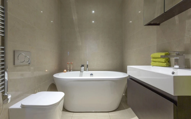 Deluxe Central City of London Apartments - Liverpool Street