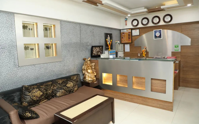 Hotel Anantha Executive Suites