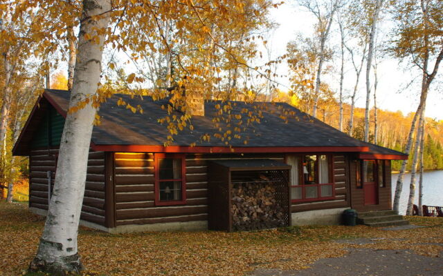 Hay Lake Lodge & Cottages