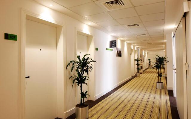 Super 8 by Wyndham Al Riyadh