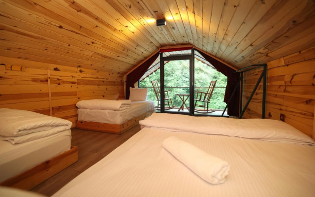 Tuva Villa's