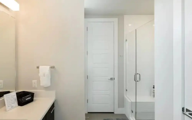 Capital View Condos Downtown Austin