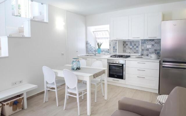 S186 - Sirolo, Meraviglioso Cielo-Terra in Centro Storico