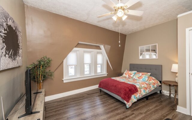 Monmouth Loft 3
