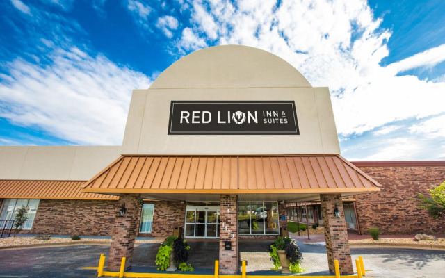 Red Lion Inn & Suites Branson