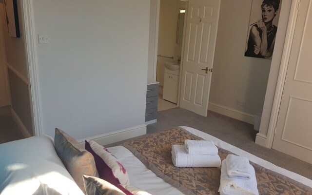 Woodstock Road Apartments (Peymans)