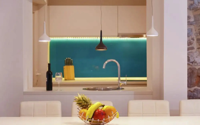 Sea-view Villa in Bol with Hot Tub, Sauna, Whirlpool