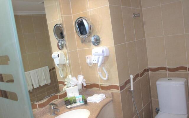 Grand Plaza Al Madina