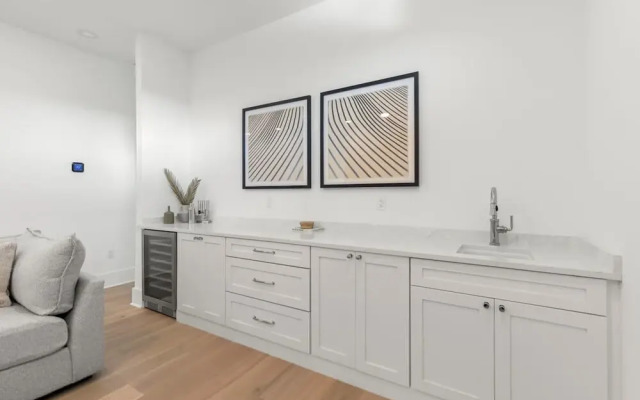 Onyx House at The Gemma
