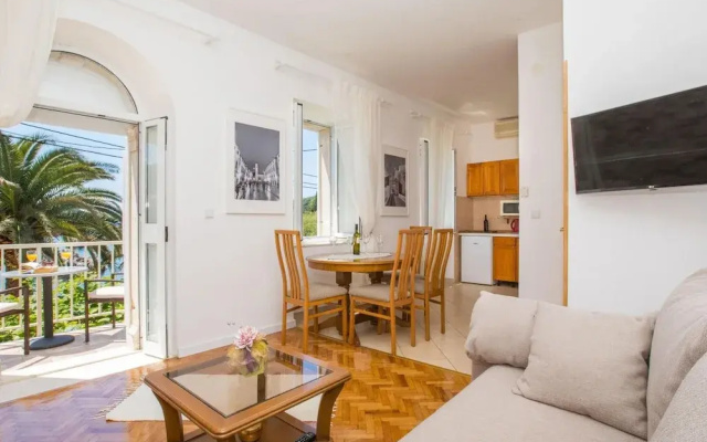 Apartments Vidak - One Bedroom Apartment With Balcony and Sea View -