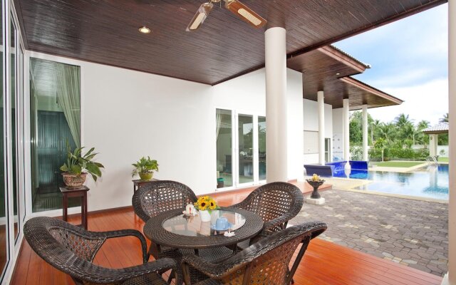 Huay Yai Manor