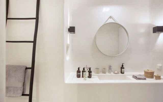 House G in Kardiani Tinos