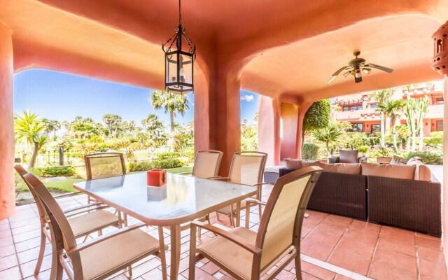 Frontline beach 3 bedroom apartment