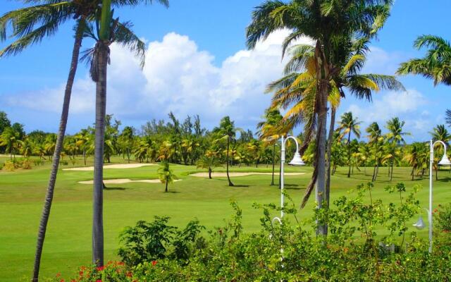 Appartement vue sur le Golf Marina de Saint François