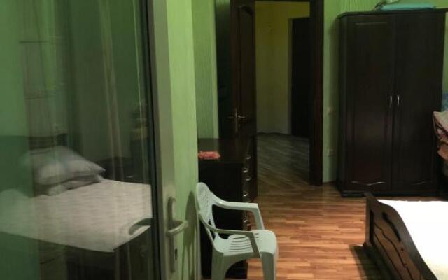 Apartment - Aram