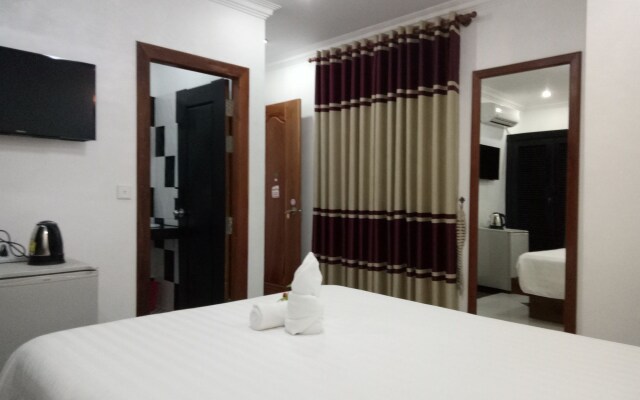 Oriental Siem Reap Hotel