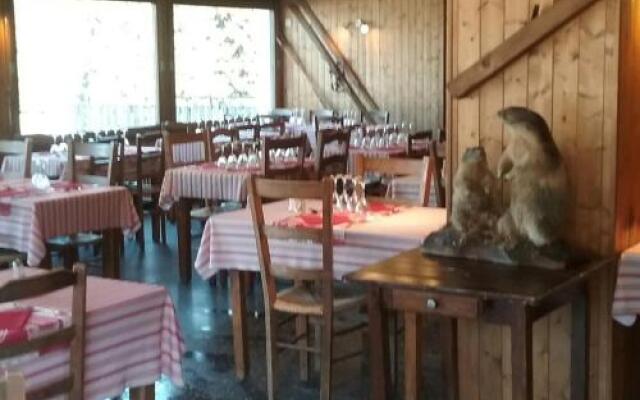 Hotel Restaurant Les Rosieres