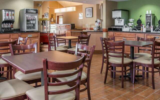 Sleep Inn & Suites Grand Rapids Southeast - Kentwood