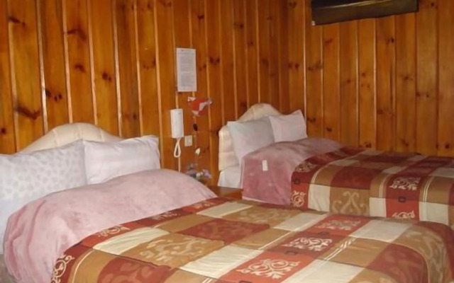 Cemara Indah Hotel