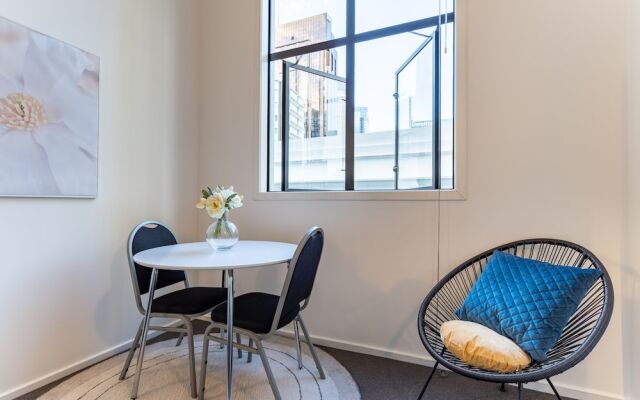 Bright CBD Studio -Near SkyTower-WiFi