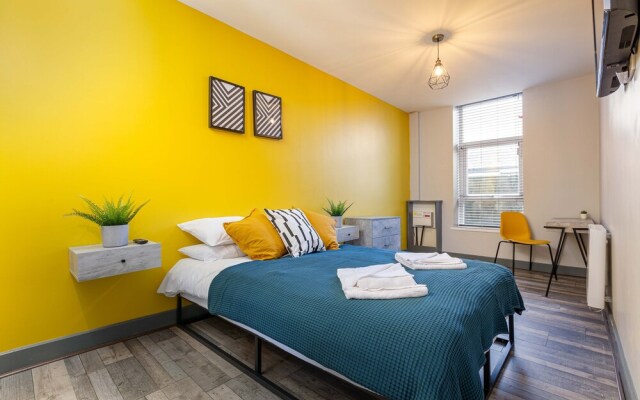 Oak Suite - Talbot Road - Blackpool - Spacious