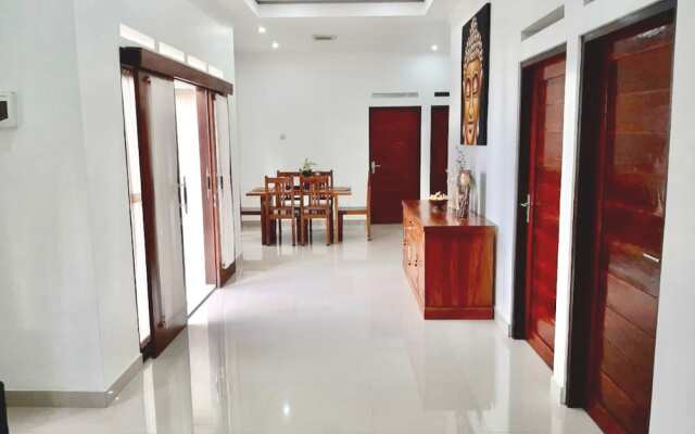 Belvilla Serene Picturesque Near Monkey ForestNearPura Tirta Tawar
