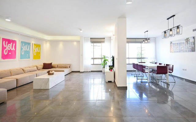 The pop'art by HolyGuest