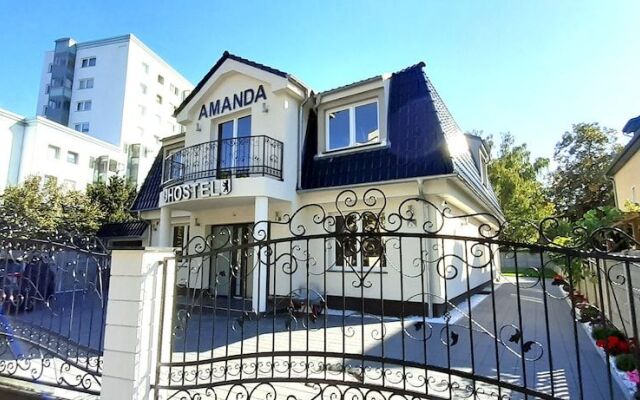 Amanda Hostel