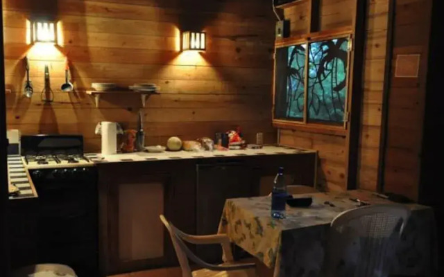 Roatan Bed & Breakfast Apartments