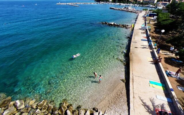 Studio apartment Mala SA1 Malinska, Island Krk