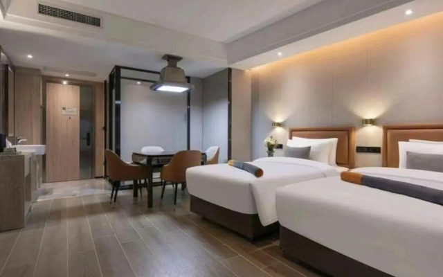 GreenTree Alliance Yichun Fengcheng Jianyi Avenue Hotel