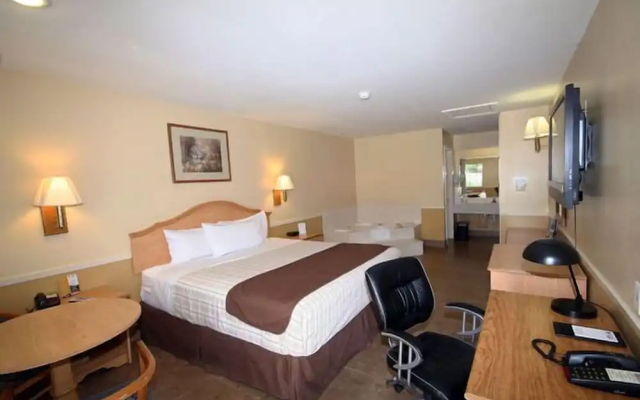 Executive Inn