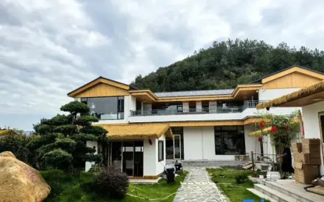 Story and His Courtyard Aesthetic Homestay (South Gate of Donglin Temple Pure Land Garden Branch)