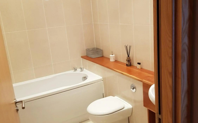 The Courtyard Apartments !!!!