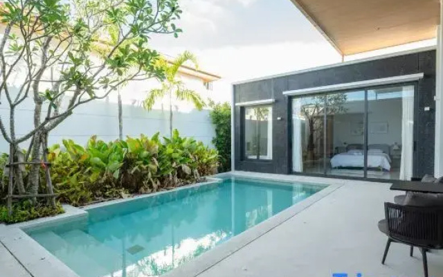 Luxury 3 bedroom pool villa
