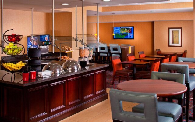 Sonesta ES Suites New Orleans Convention Center