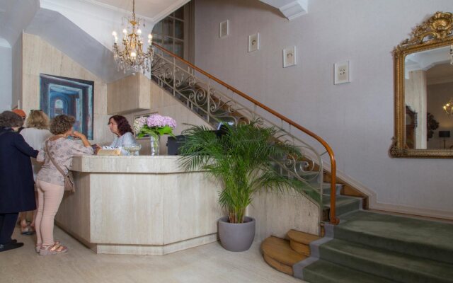 Hotel Niza