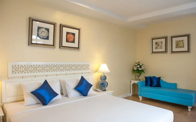 Rayong Chalet Hotel and Resort