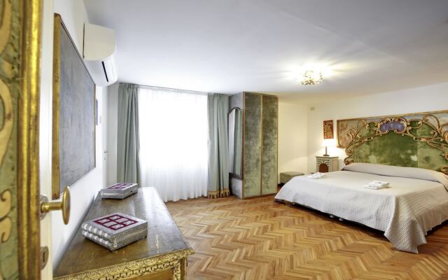 Venetian Apartment Accademia Dorsoduro District