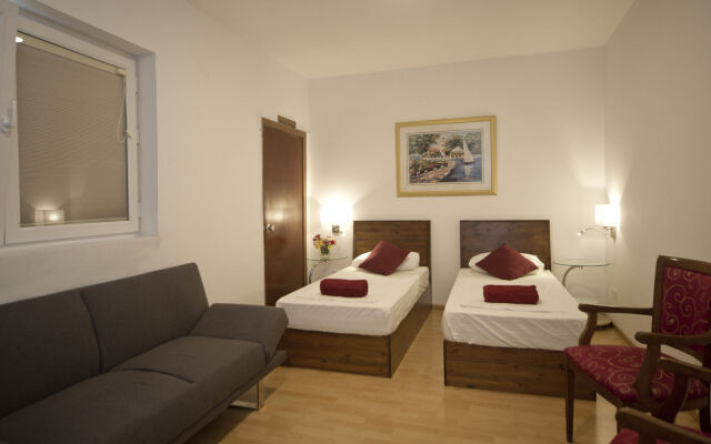 Marco Polo Malta Hostel