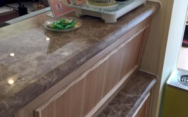 Homeinn Hotel (Xuzhou Jiefang South Road Mining University Wenchang Campus Subway Station)