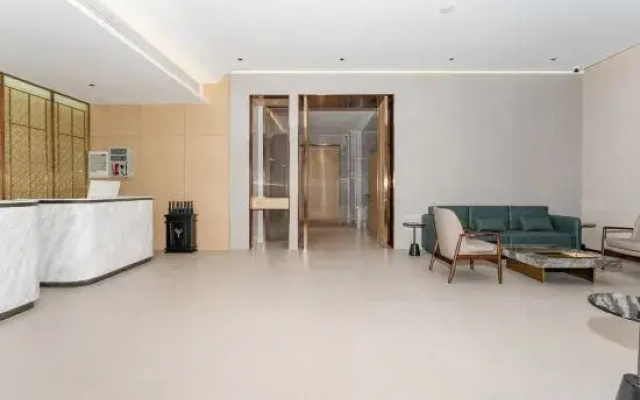 Chinese Hotel (Zhengzhou Nanyang Road Store)
