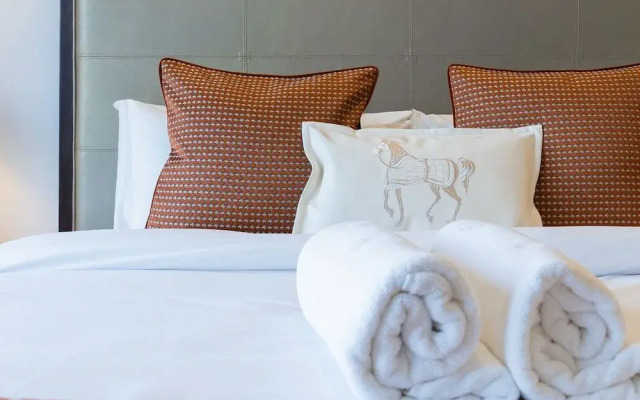 Spectacular Suite JW Marriott Marina