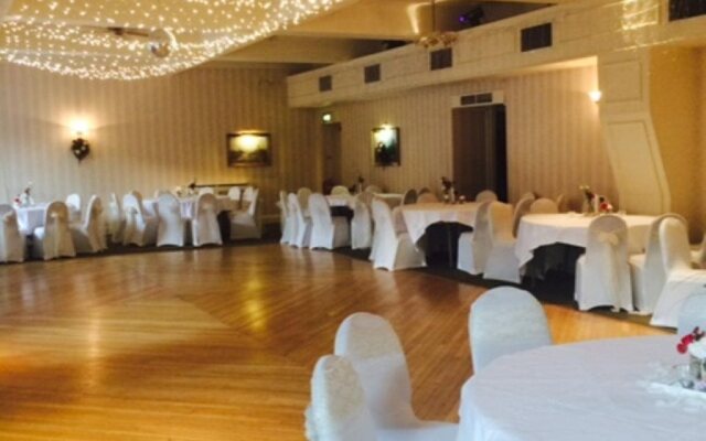 The Royal Hotel