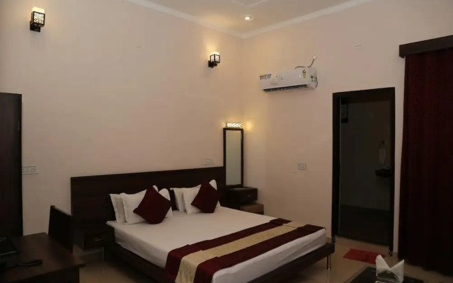 Gulmohar Sariska Resort