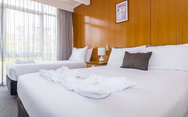 Merimbula Lakeview Hotel